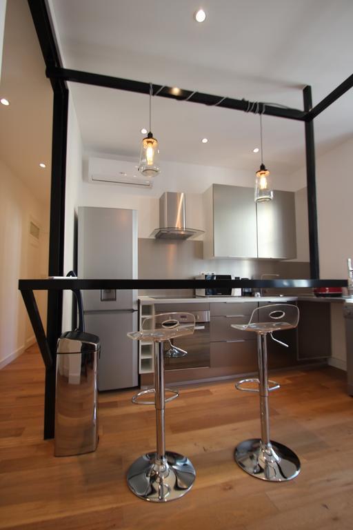 Des Postes Appartement Nice