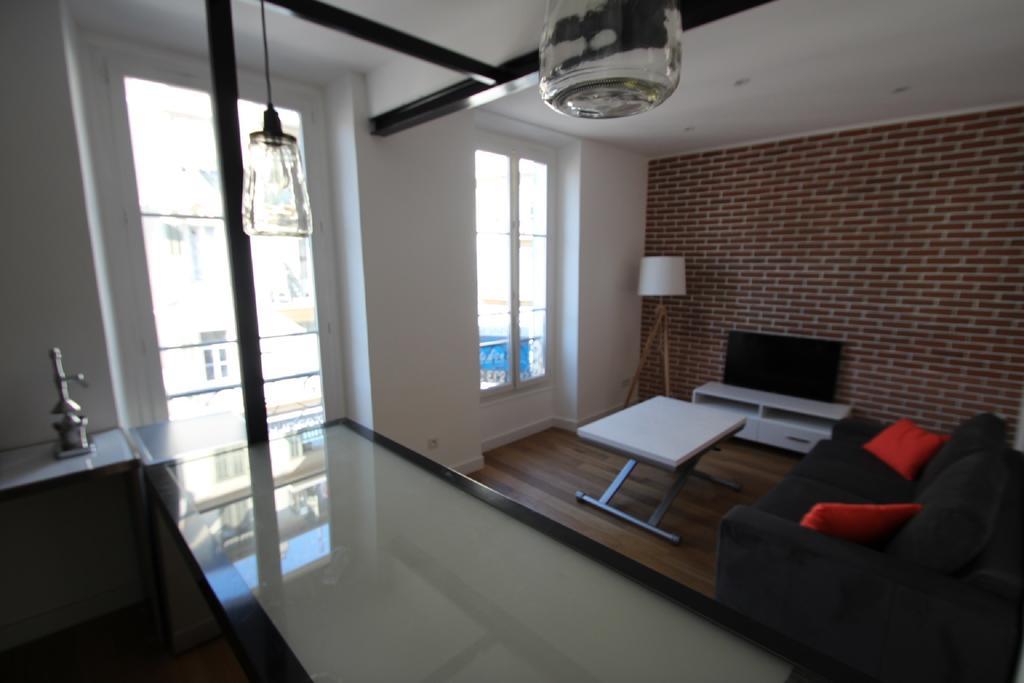 Des Postes Appartement Nice